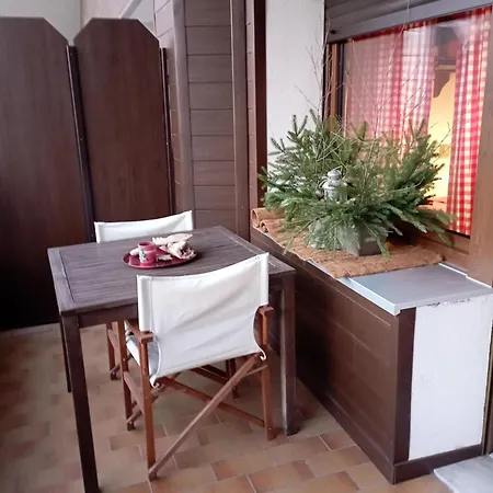 Adamello Apartman *